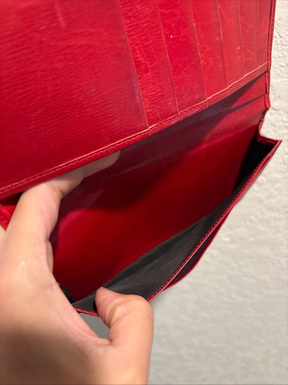 Louis Vuitton Malletier Long Bifold Wallet Red Epi Leather - Picture 10 of 15